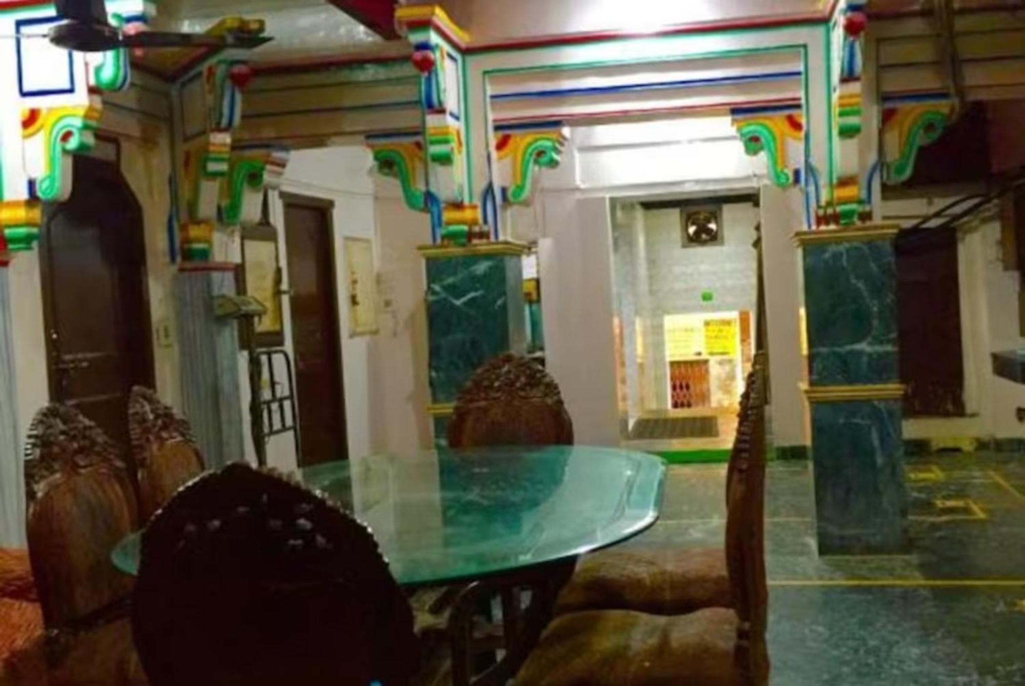 Grg Shanti Guest House Varanasi Near Manikarnika Ghat Exteriér fotografie